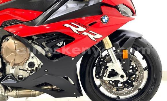 Nunua Ilio tumika BMW S 1000 Nyekundu Bike ndani ya Mombasa nchini Kenya ya Pwani Nunua Ilio tumika BMW S 1000 Nyekundu Bike ndani ya Mombasa nchini Kenya ya Pwani