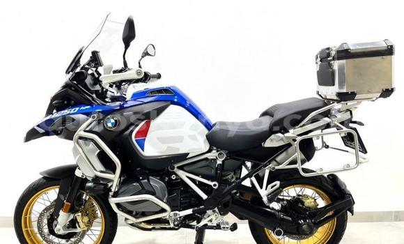 Oofamaa BMW R1200GS Adventure Other Doqdoqqee iti Changamwe keessatti Coast keessatti Oofamaa BMW R1200GS Adventure Other Doqdoqqee iti Changamwe keessatti Coast keessatti