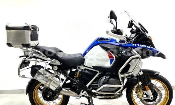 Oofamaa BMW R1200GS Adventure Other Doqdoqqee iti Changamwe keessatti Coast keessatti Oofamaa BMW R1200GS Adventure Other Doqdoqqee iti Changamwe keessatti Coast keessatti