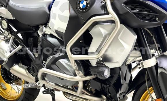 Oofamaa BMW R1200GS Adventure Other Doqdoqqee iti Changamwe keessatti Coast keessatti Oofamaa BMW R1200GS Adventure Other Doqdoqqee iti Changamwe keessatti Coast keessatti