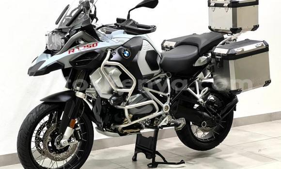Nunua Ilio tumika BMW R1200GS Adventure Nyeusi Bike ndani ya Nairobi nchini Nairobi Nunua Ilio tumika BMW R1200GS Adventure Nyeusi Bike ndani ya Nairobi nchini Nairobi