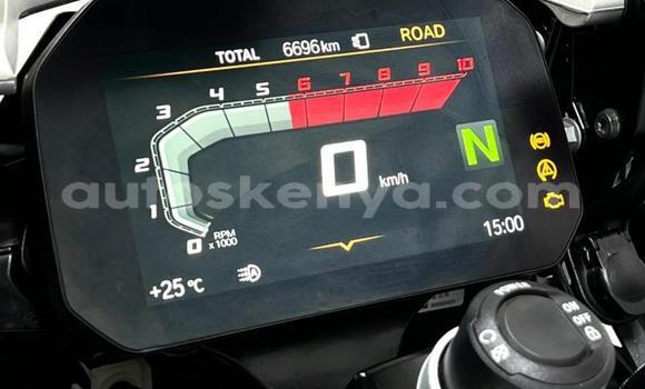Nunua Ilio tumika BMW R1200GS Adventure Nyeusi Bike ndani ya Nairobi nchini Nairobi Nunua Ilio tumika BMW R1200GS Adventure Nyeusi Bike ndani ya Nairobi nchini Nairobi