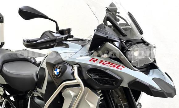 Nunua Ilio tumika BMW R1200GS Adventure Nyeusi Bike ndani ya Nairobi nchini Nairobi Nunua Ilio tumika BMW R1200GS Adventure Nyeusi Bike ndani ya Nairobi nchini Nairobi