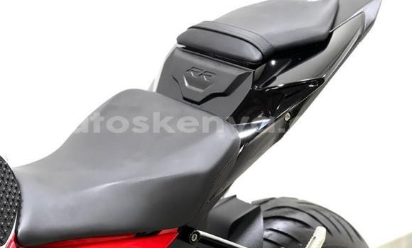 Nunua Ilio tumika BMW S 1000 Nyingine Bike ndani ya Changamwe nchini Pwani Nunua Ilio tumika BMW S 1000 Nyingine Bike ndani ya Changamwe nchini Pwani