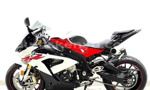 Nunua Ilio tumika BMW S 1000 Nyingine Bike ndani ya Changamwe nchini Pwani Nunua Ilio tumika BMW S 1000 Nyingine Bike ndani ya Changamwe nchini Pwani