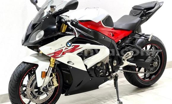 Nunua Ilio tumika BMW S 1000 Nyingine Bike ndani ya Changamwe nchini Pwani Nunua Ilio tumika BMW S 1000 Nyingine Bike ndani ya Changamwe nchini Pwani