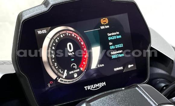 Nunua Ilio tumika Triumph Speed Triple Nyeusi Bike ndani ya Nairobi nchini Nairobi Nunua Ilio tumika Triumph Speed Triple Nyeusi Bike ndani ya Nairobi nchini Nairobi