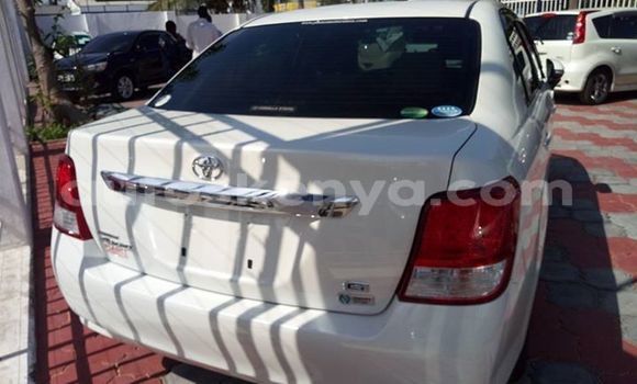 Buy Used Volkswagen Touareg White Car in Mombasa in Coastal Kenya Buy Used Volkswagen Touareg White Car in Mombasa in Coastal Kenya
