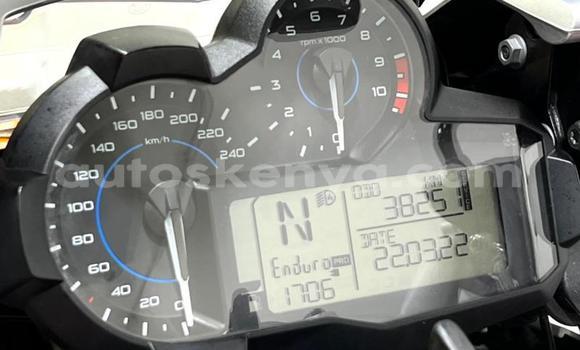 Nunua Ilio tumika BMW R1200GS Adventure Nyeusi Bike ndani ya Nairobi nchini Nairobi Nunua Ilio tumika BMW R1200GS Adventure Nyeusi Bike ndani ya Nairobi nchini Nairobi