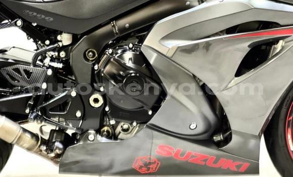 Nunua Ilio tumika Suzuki GSX–R Nyingine Bike ndani ya Nairobi nchini Nairobi Nunua Ilio tumika Suzuki GSX–R Nyingine Bike ndani ya Nairobi nchini Nairobi