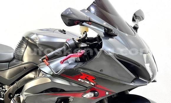 Nunua Ilio tumika Suzuki GSX–R Nyingine Bike ndani ya Nairobi nchini Nairobi Nunua Ilio tumika Suzuki GSX–R Nyingine Bike ndani ya Nairobi nchini Nairobi