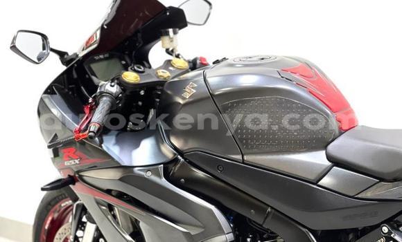 Nunua Ilio tumika Suzuki GSX–R Nyingine Bike ndani ya Nairobi nchini Nairobi Nunua Ilio tumika Suzuki GSX–R Nyingine Bike ndani ya Nairobi nchini Nairobi
