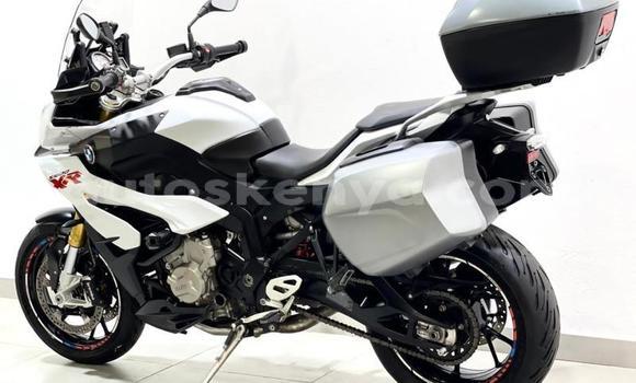 Nunua Ilio tumika BMW S 1000 Nyingine Bike ndani ya Mombasa nchini Kenya ya Pwani Nunua Ilio tumika BMW S 1000 Nyingine Bike ndani ya Mombasa nchini Kenya ya Pwani