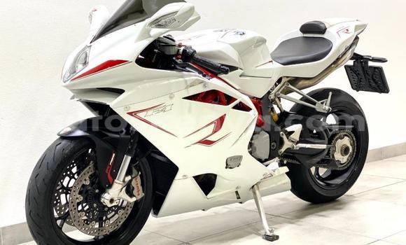 Nunua Ilio tumika Mv Agusta F4 Nyingine Bike ndani ya Nairobi nchini Nairobi Nunua Ilio tumika Mv Agusta F4 Nyingine Bike ndani ya Nairobi nchini Nairobi