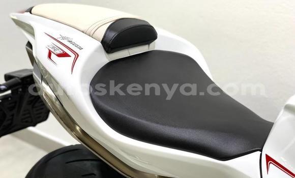 Nunua Ilio tumika Mv Agusta F4 Nyingine Bike ndani ya Nairobi nchini Nairobi Nunua Ilio tumika Mv Agusta F4 Nyingine Bike ndani ya Nairobi nchini Nairobi