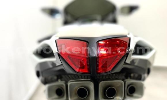 Nunua Ilio tumika Mv Agusta F4 Nyingine Bike ndani ya Nairobi nchini Nairobi Nunua Ilio tumika Mv Agusta F4 Nyingine Bike ndani ya Nairobi nchini Nairobi