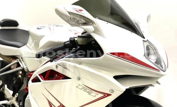 Nunua Ilio tumika Mv Agusta F4 Nyingine Bike ndani ya Nairobi nchini Nairobi Nunua Ilio tumika Mv Agusta F4 Nyingine Bike ndani ya Nairobi nchini Nairobi