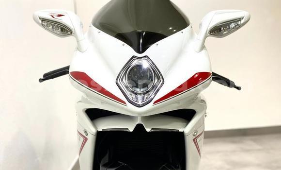 Nunua Ilio tumika Mv Agusta F4 Nyingine Bike ndani ya Nairobi nchini Nairobi Nunua Ilio tumika Mv Agusta F4 Nyingine Bike ndani ya Nairobi nchini Nairobi