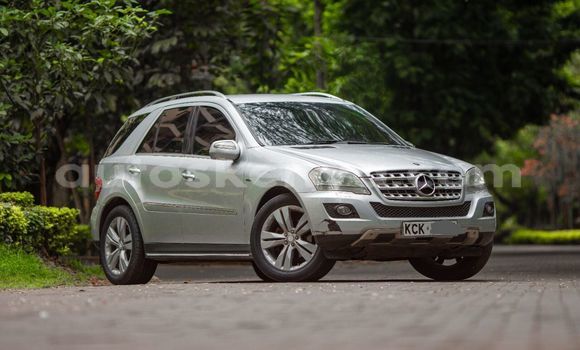 Buy Used Mercedes‒Benz ML–Class Silver Car in Nairobi in Nairobi