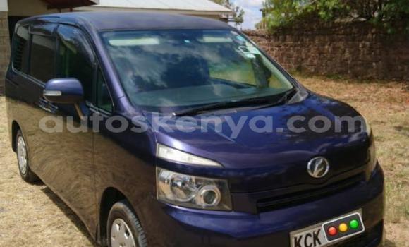 Oofamaa Toyota Voxy Blue Makiinaa iti Ongata Rongai keessatti Nairobi keessatti Oofamaa Toyota Voxy Blue Makiinaa iti Ongata Rongai keessatti Nairobi keessatti