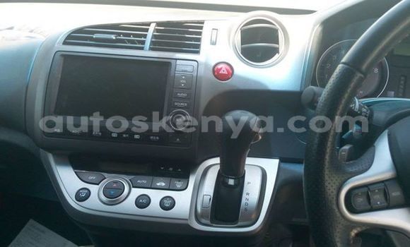 Buy Used Honda Stream White Car in Mombasa in Coastal Kenya Buy Used Honda Stream White Car in Mombasa in Coastal Kenya
