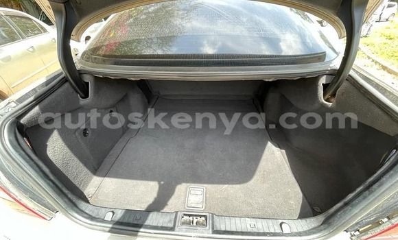 Oofamaa Mercedes-Benz E-Classe Beige Makiinaa iti Nairobi keessatti Nairobi keessatti Oofamaa Mercedes-Benz E-Classe Beige Makiinaa iti Nairobi keessatti Nairobi keessatti