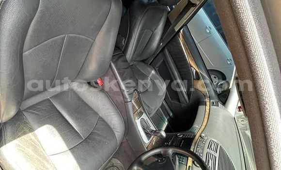 Oofamaa Mercedes-Benz E-Classe Beige Makiinaa iti Nairobi keessatti Nairobi keessatti Oofamaa Mercedes-Benz E-Classe Beige Makiinaa iti Nairobi keessatti Nairobi keessatti