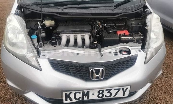 Oofamaa Honda Fit Silver Makiinaa iti Nairobi keessatti Nairobi keessatti Oofamaa Honda Fit Silver Makiinaa iti Nairobi keessatti Nairobi keessatti