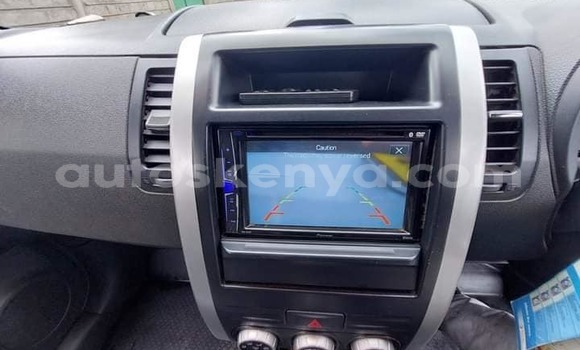 Oofamaa Nissan X–Trail White Makiinaa iti Nairobi keessatti Nairobi keessatti Oofamaa Nissan X–Trail White Makiinaa iti Nairobi keessatti Nairobi keessatti