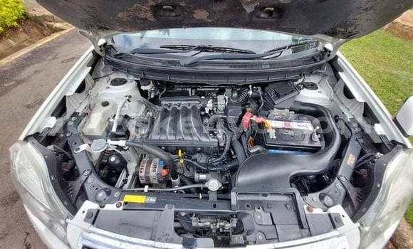 Oofamaa Nissan X–Trail White Makiinaa iti Nairobi keessatti Nairobi keessatti Oofamaa Nissan X–Trail White Makiinaa iti Nairobi keessatti Nairobi keessatti