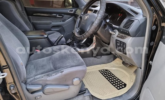 Oofamaa Toyota Land Cruiser Prado Black Makiinaa iti Nairobi keessatti Nairobi keessatti Oofamaa Toyota Land Cruiser Prado Black Makiinaa iti Nairobi keessatti Nairobi keessatti