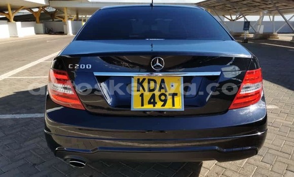 Oofamaa Mercedes-Benz C-Classe Black Makiinaa iti Nairobi keessatti Nairobi keessatti Oofamaa Mercedes-Benz C-Classe Black Makiinaa iti Nairobi keessatti Nairobi keessatti