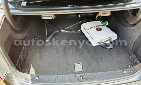 Oofamaa Mercedes-Benz E-Classe Black Makiinaa iti Nairobi keessatti Nairobi keessatti Oofamaa Mercedes-Benz E-Classe Black Makiinaa iti Nairobi keessatti Nairobi keessatti