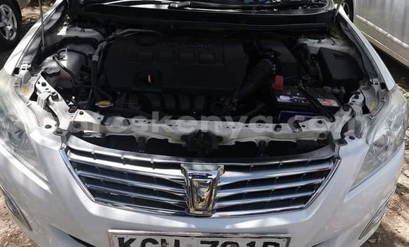 Oofamaa Toyota Premio White Makiinaa iti Nairobi keessatti Nairobi keessatti Oofamaa Toyota Premio White Makiinaa iti Nairobi keessatti Nairobi keessatti