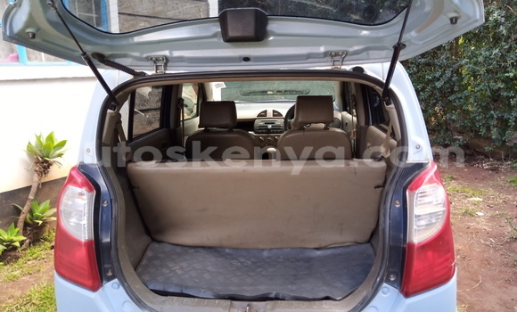 Oofamaa Suzuki Alto Blue Makiinaa iti Limuru keessatti Nairobi keessatti