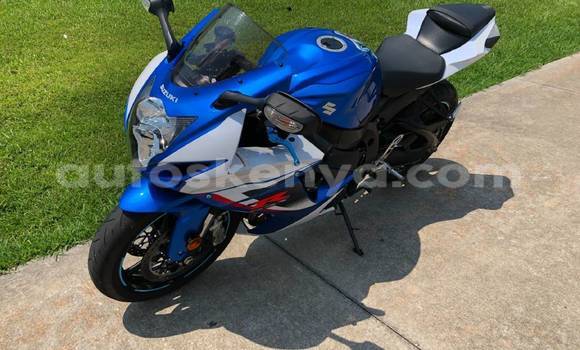 Nunua Ilio tumika Suzuki GSX–R Bluu Bike ndani ya Bungoma nchini West Kenya Nunua Ilio tumika Suzuki GSX–R Bluu Bike ndani ya Bungoma nchini West Kenya
