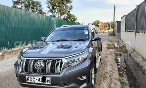 Buy Used Toyota Land Cruiser Prado Black Car in Kiambu in Central Kenya
