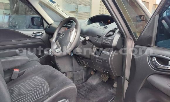 Buy Used Nissan Serena Other Car in Kiambu in Central Kenya Buy Used Nissan Serena Other Car in Kiambu in Central Kenya