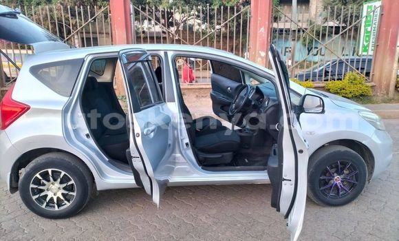 Buy Used Nissan Note Silver Car in Kiambu in Central Kenya Buy Used Nissan Note Silver Car in Kiambu in Central Kenya