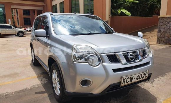 Nunua Ilio tumika Nissan X–Trail Fedha Gari ndani ya Kiambu nchini Kati Kenya