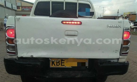 Nunua Ilio tumika Toyota Hilux Nyeupe Gari ndani ya Nairobi nchini Nairobi Nunua Ilio tumika Toyota Hilux Nyeupe Gari ndani ya Nairobi nchini Nairobi