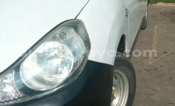 Buy Used Nissan AD White Car in Nairobi in Nairobi