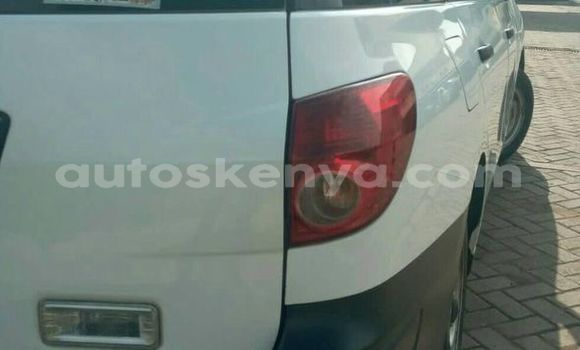 Nunua Ilio tumika Nissan AD Nyeupe Gari ndani ya Nairobi nchini Nairobi Nunua Ilio tumika Nissan AD Nyeupe Gari ndani ya Nairobi nchini Nairobi