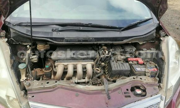 Nunua Ilio tumika Honda Fit Nyekundu Gari ndani ya Nairobi nchini Nairobi Nunua Ilio tumika Honda Fit Nyekundu Gari ndani ya Nairobi nchini Nairobi