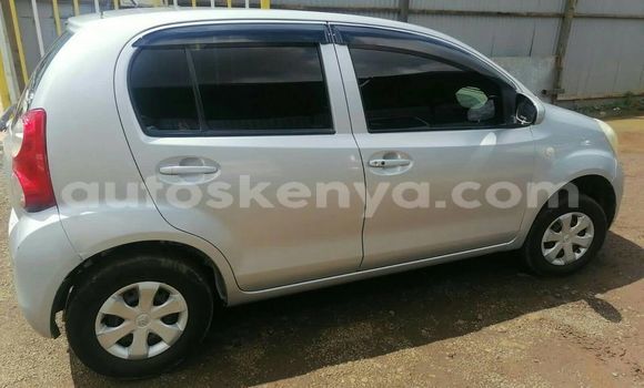 Nunua Ilio tumika Toyota Passo Fedha Gari ndani ya Nairobi nchini Nairobi