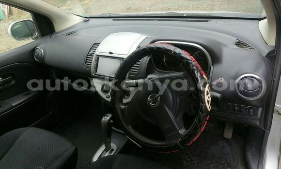Oofamaa Nissan Note Silver Makiinaa iti Nairobi keessatti Nairobi keessatti Oofamaa Nissan Note Silver Makiinaa iti Nairobi keessatti Nairobi keessatti