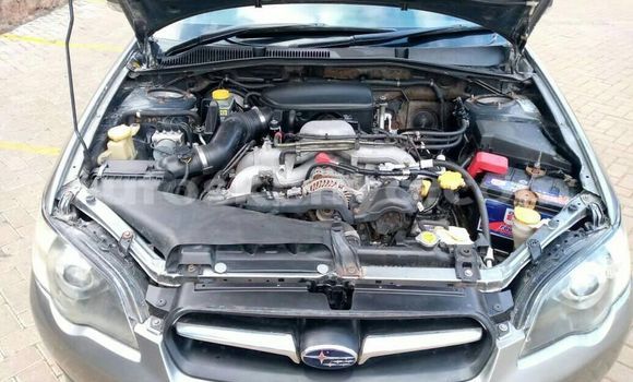 Nunua Ilio tumika Subaru Legacy Fedha Gari ndani ya Nairobi nchini Nairobi Nunua Ilio tumika Subaru Legacy Fedha Gari ndani ya Nairobi nchini Nairobi