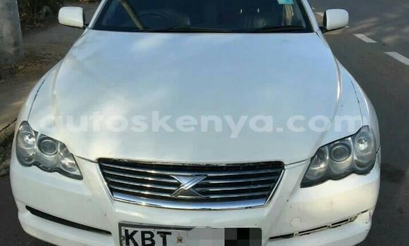 Nunua Ilio tumika Toyota Mark X Nyeupe Gari ndani ya Nairobi nchini Nairobi