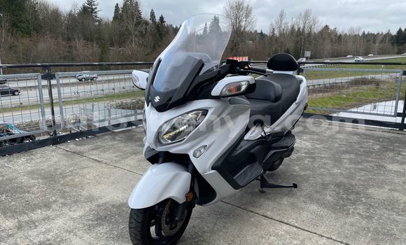 Buy Used Suzuki Burgman White Bike in Kajiado in Nairobi Buy Used Suzuki Burgman White Bike in Kajiado in Nairobi