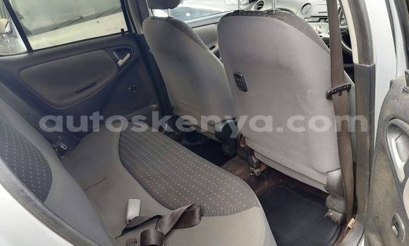 Nunua Ilio tumika Toyota Vitz Fedha Gari ndani ya Nairobi nchini Nairobi Nunua Ilio tumika Toyota Vitz Fedha Gari ndani ya Nairobi nchini Nairobi